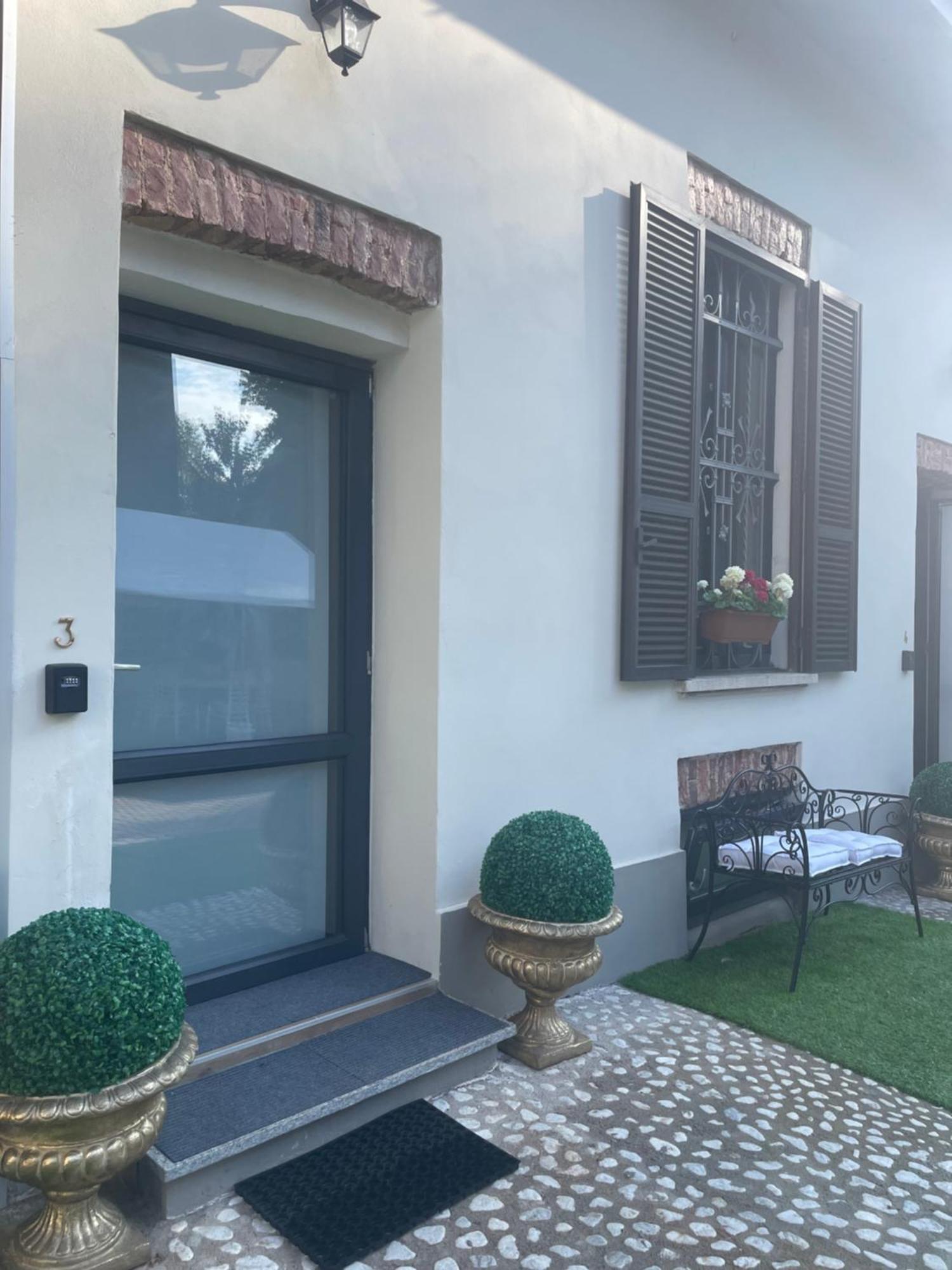 Villa Simona Malpensa Gallarate Ngoại thất bức ảnh